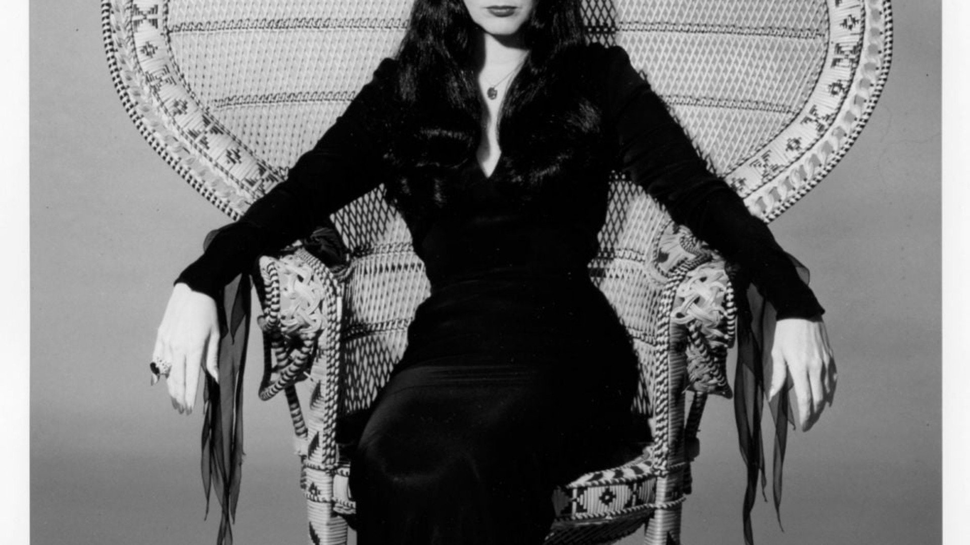 Morticia_Wednesday banner